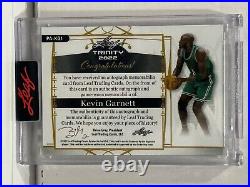 2022 Leaf Trinity Game-Worn Patch Red Kevin Garnett auto/1 #PA-KG1 One-of-One