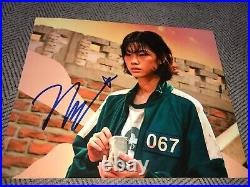 HOYEON JUNG SIGNED AUTOGRAPH 8x10 PHOTO SQUID GAMES HO-YEON BECKETT BAS D