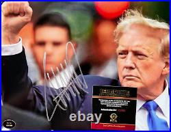 President DONALD TRUMP Signed 8x10 Photo Original Authentic Autograph with COA